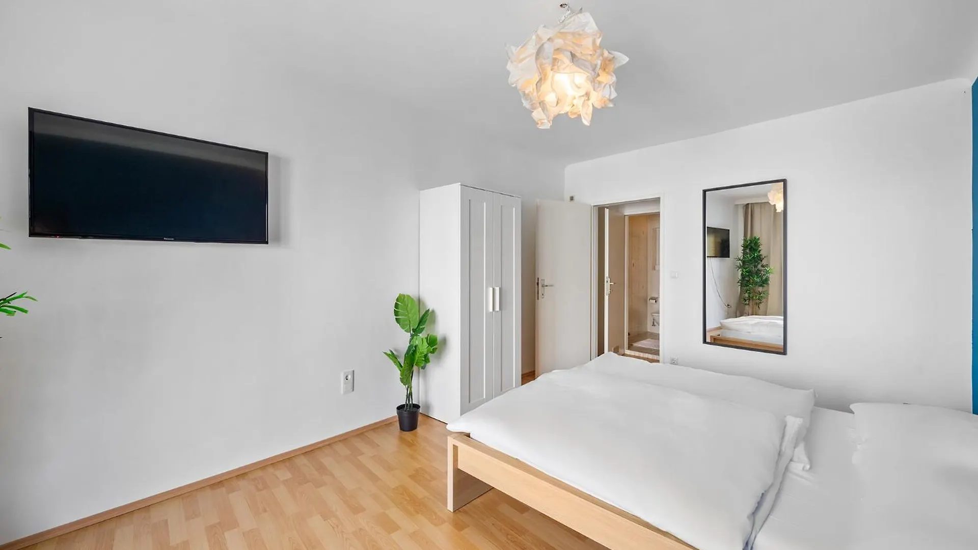 Flora Collection Apartman Bécs 0*,
